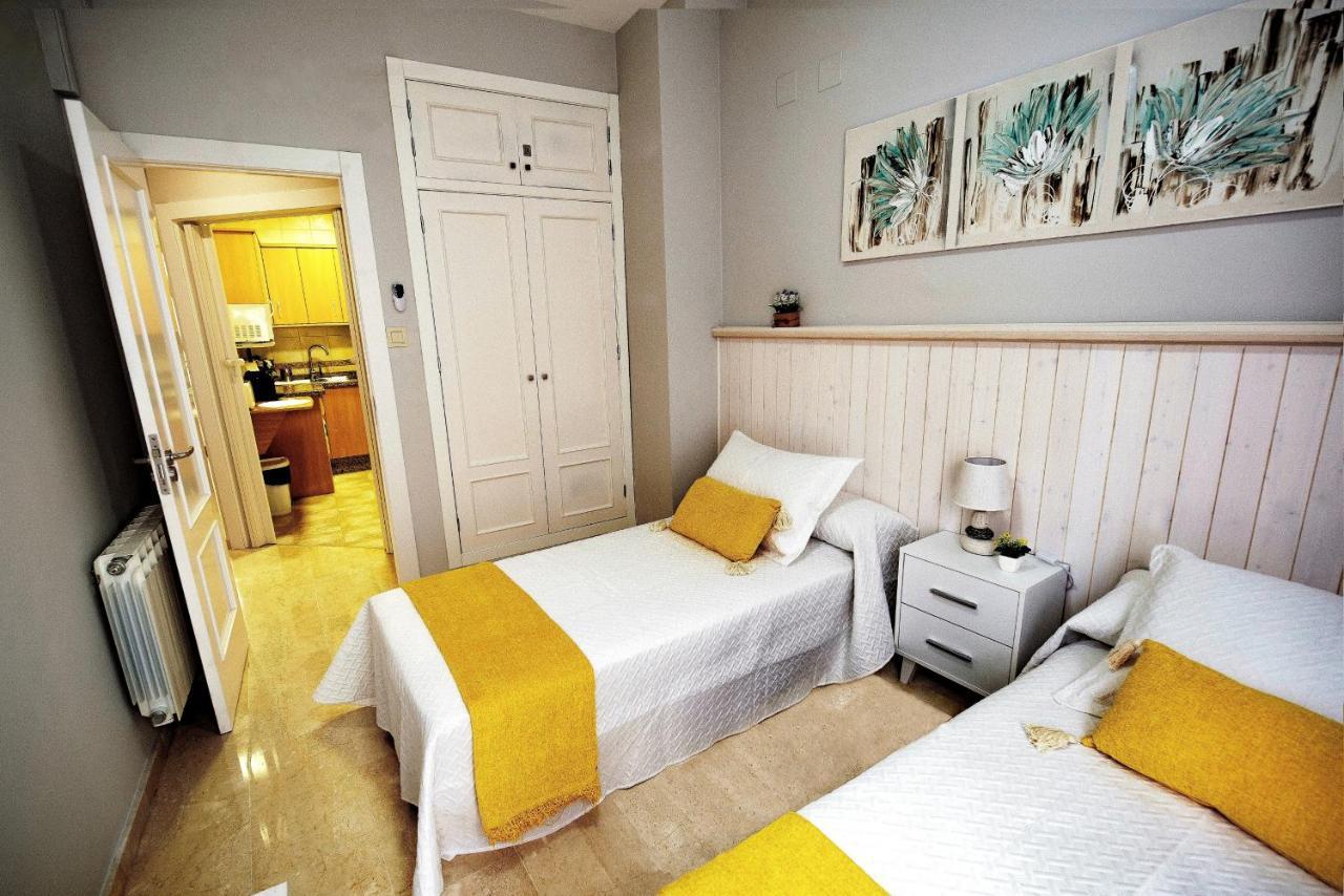 Majestuosa Alhambra Nuevo Apartamento Granada Exteriör bild
