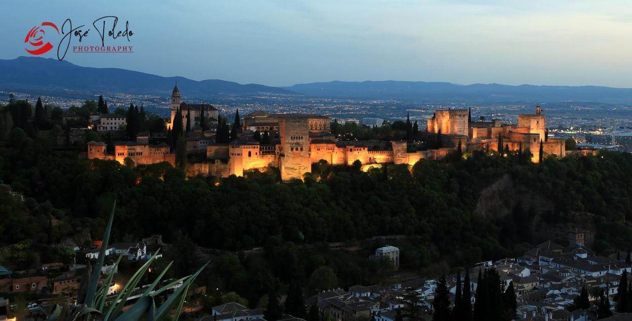 Majestuosa Alhambra Nuevo Apartamento Granada Exteriör bild